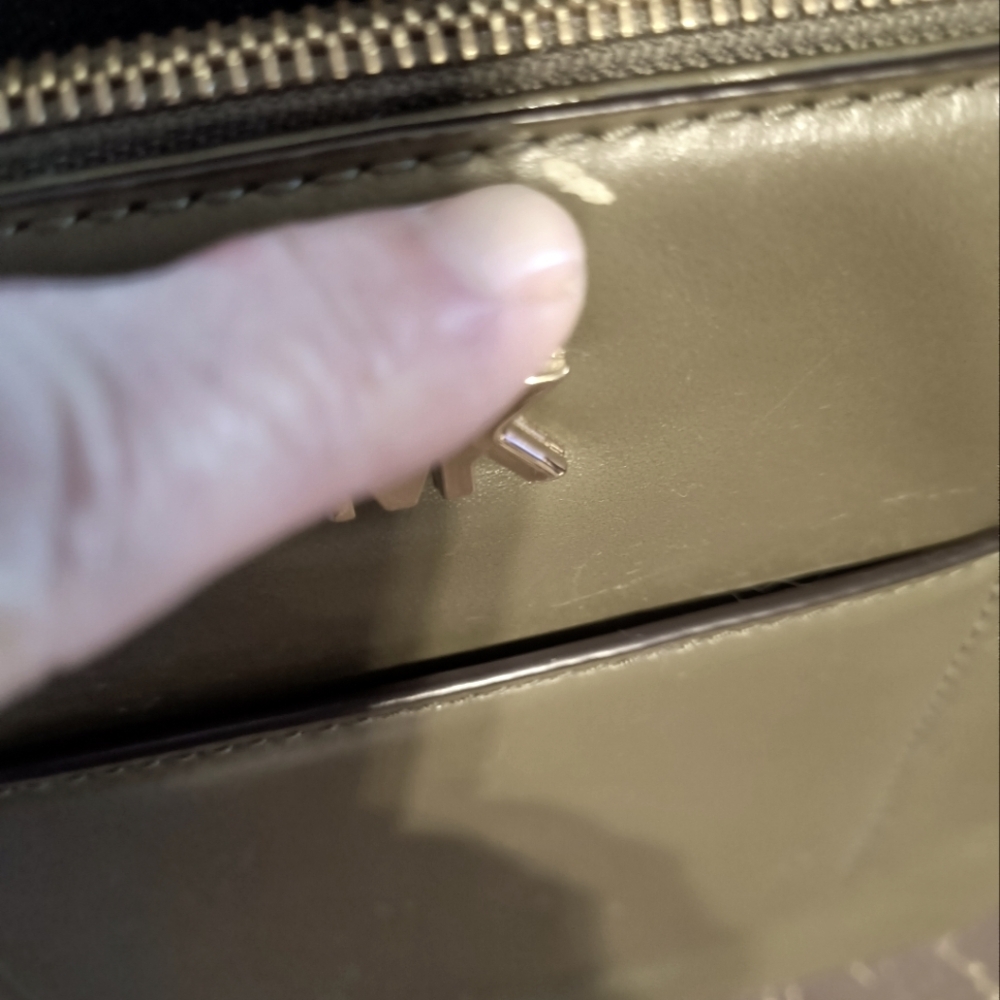 Michael Kors Gloria Leather Crossbody Messenger Bag Olive-Gray - like New - Picture 14 of 15